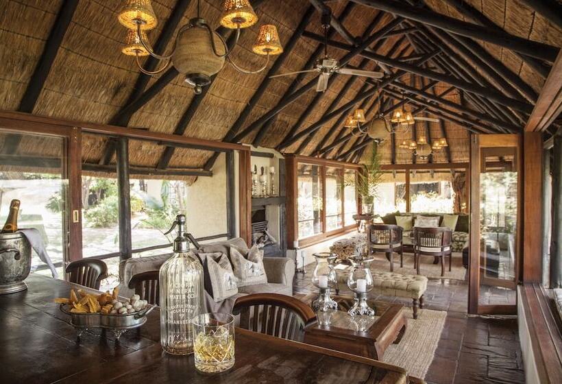 פנסיון Kings Camp