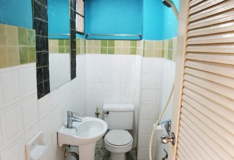 פנסיון Kinnaree House