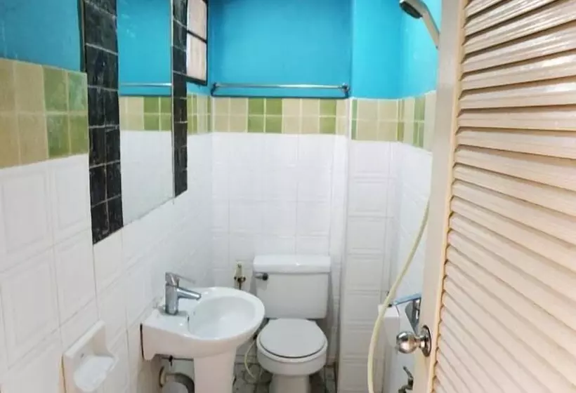 פנסיון Kinnaree House