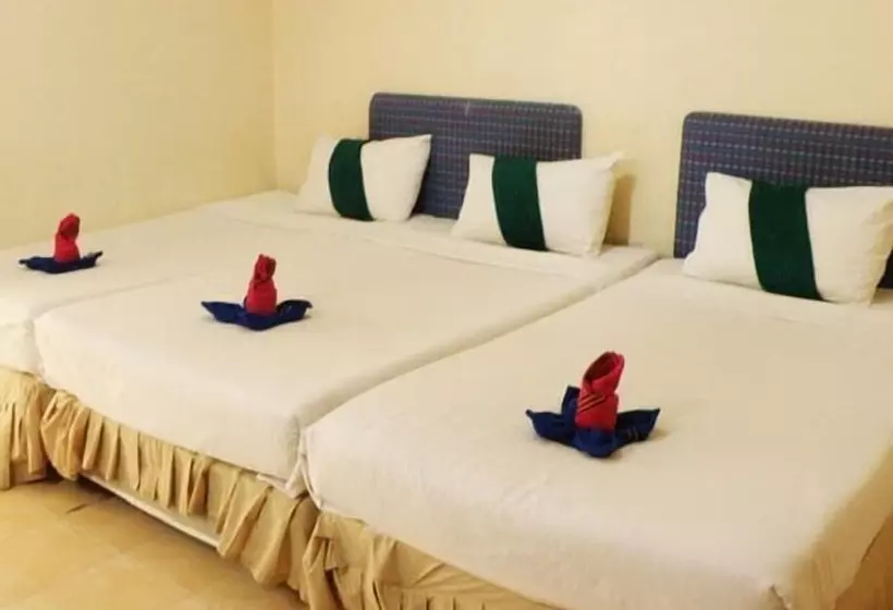 פנסיון Kinnaree House