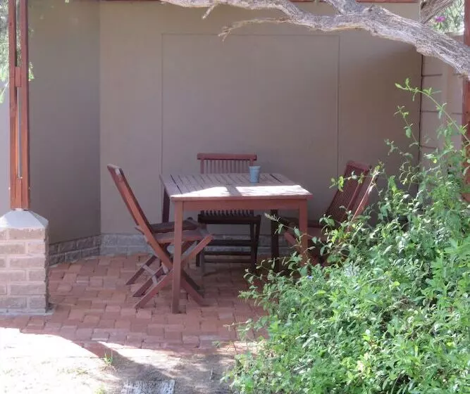 پانسیون Sandfields Guesthouse