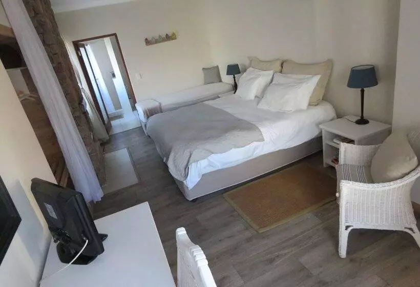 پانسیون Sandfields Guesthouse
