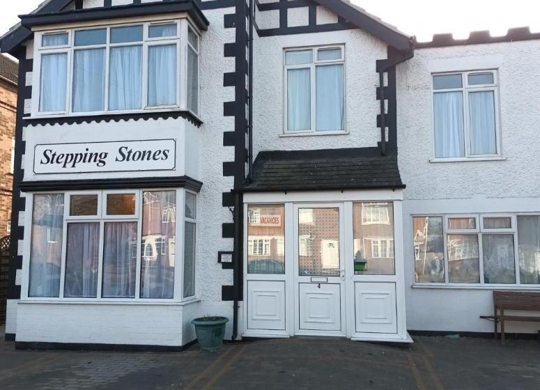 بنسيون Stepping Stones