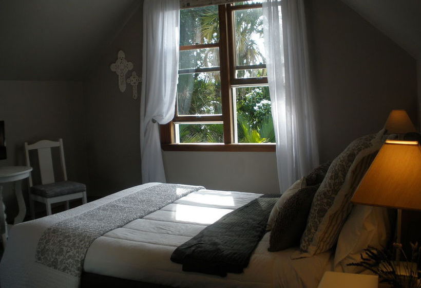 פנסיון Taiparoro House 1882