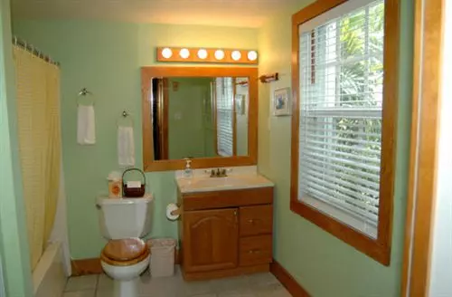 Пансион The Beach Bungalow