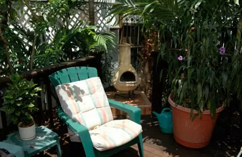 Пансион The Beach Bungalow