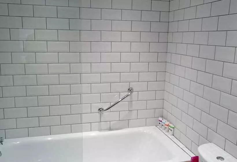 펜션 Old Borough Arms