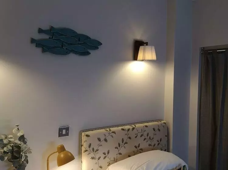 펜션 Old Borough Arms