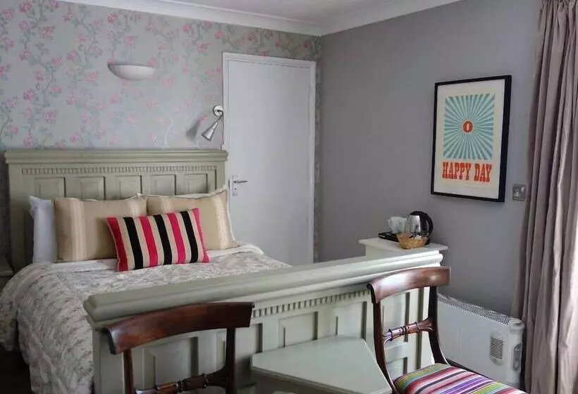 펜션 Old Borough Arms