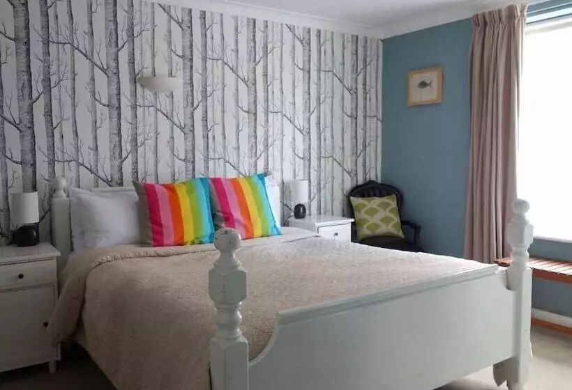 펜션 Old Borough Arms