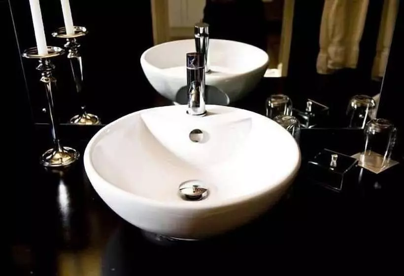 پانسیون Villa Moringa Guesthouse