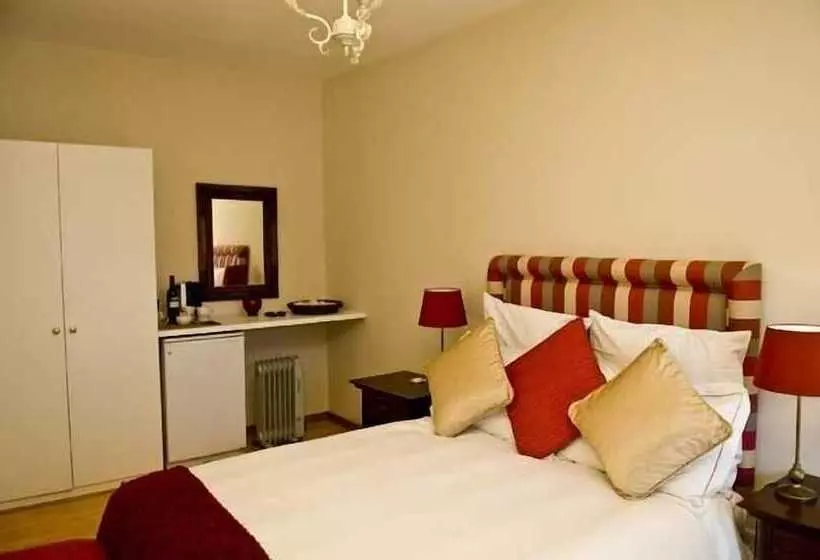 پانسیون Villa Moringa Guesthouse