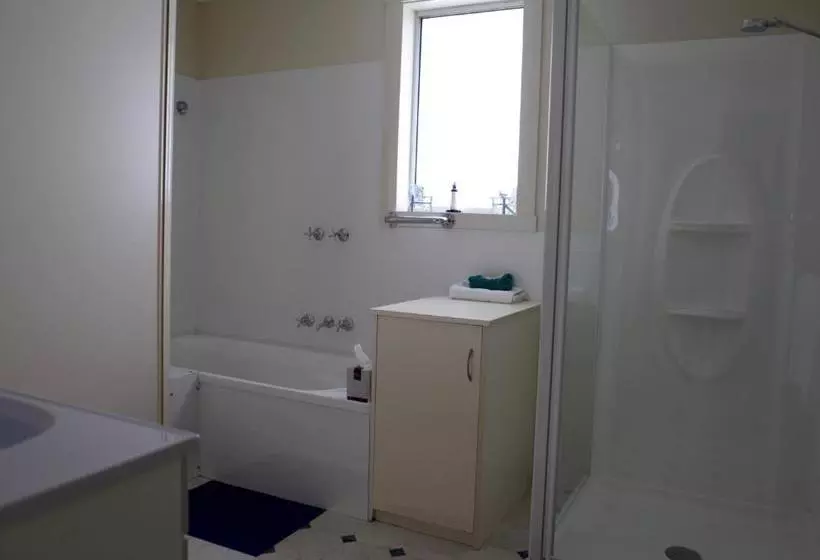 Sails On Port Sorell