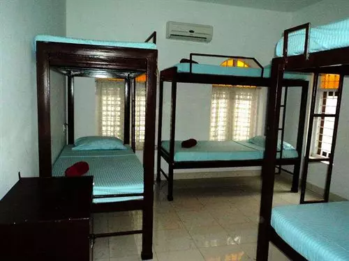 Vedanta Wake Up - Hostel/backpacker