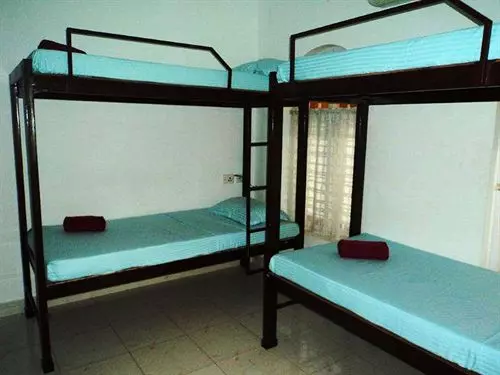 Vedanta Wake Up - Hostel/backpacker