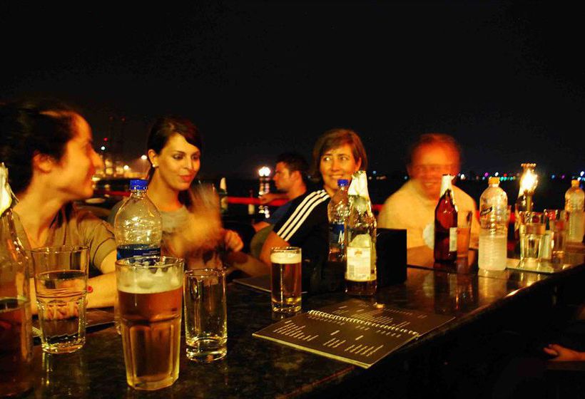 Vedanta Wake Up - Hostel/backpacker