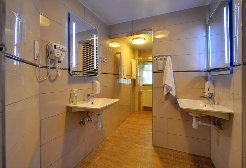 הוסטל Baszta Grodzka