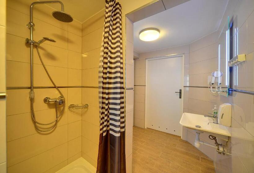 הוסטל Baszta Grodzka