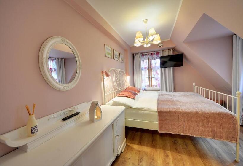 הוסטל Baszta Grodzka