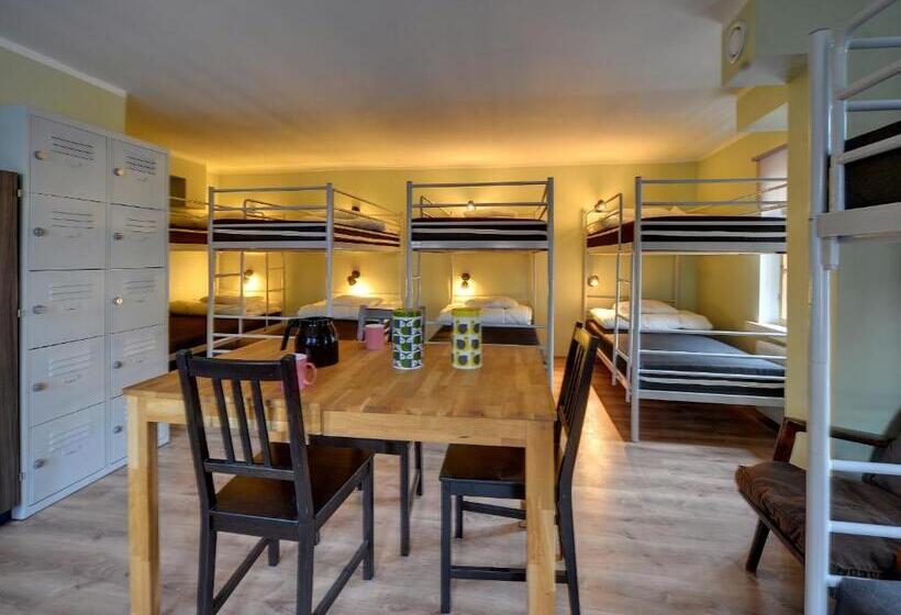 הוסטל Baszta Grodzka