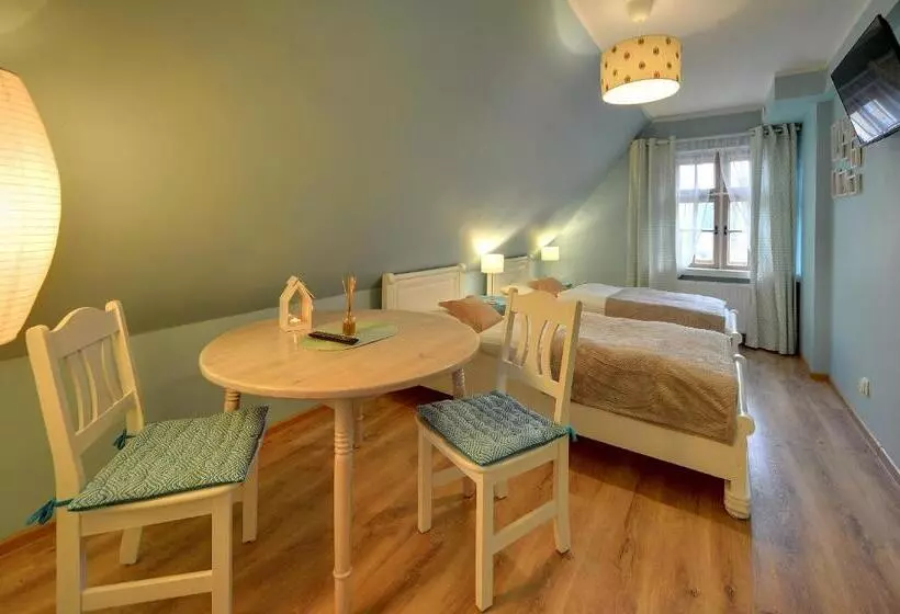 Retkeilymaja Baszta Grodzka