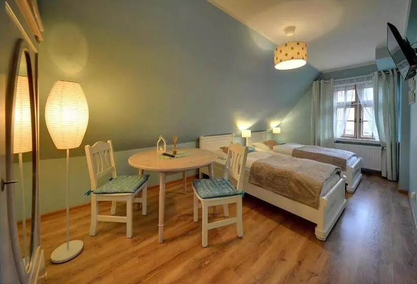 Retkeilymaja Baszta Grodzka