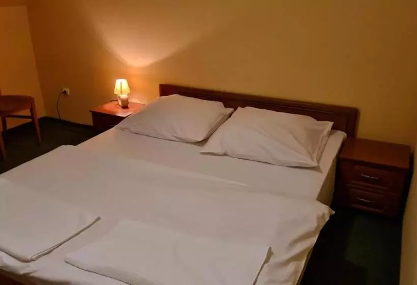 Retkeilymaja Ik Orlik