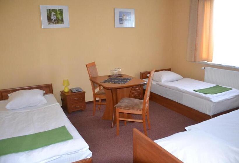 ユースホステル Ik Orlik