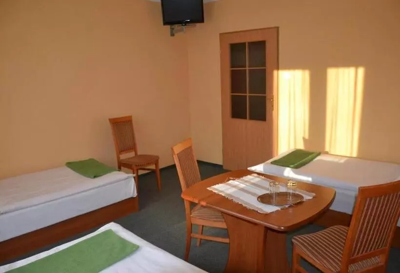 Retkeilymaja Ik Orlik