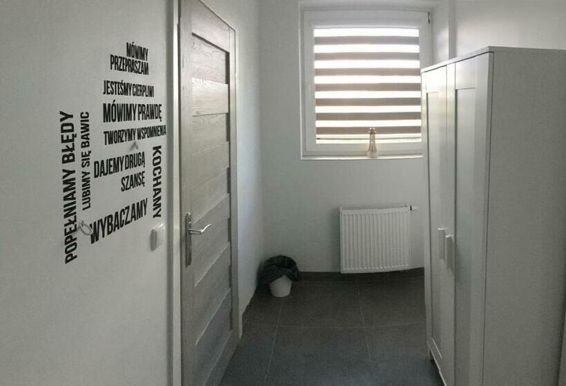 فندق صغير Panorama Gdynia Rooms