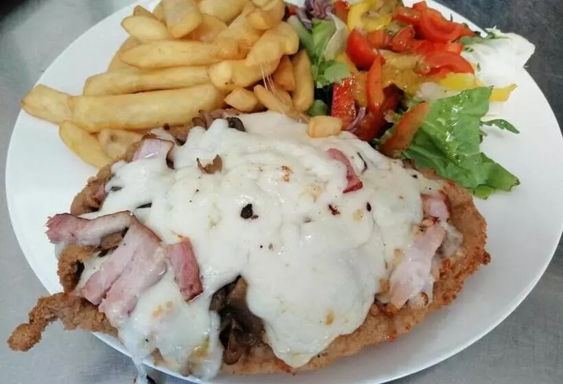 ユースホステル Restauracja Teo