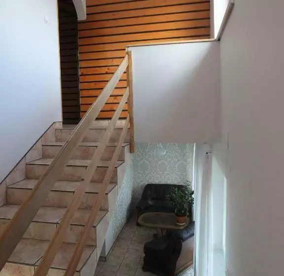 Retkeilymaja Zajazd Galicja