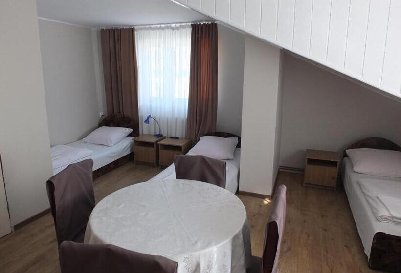 ユースホステル Zajazd Galicja