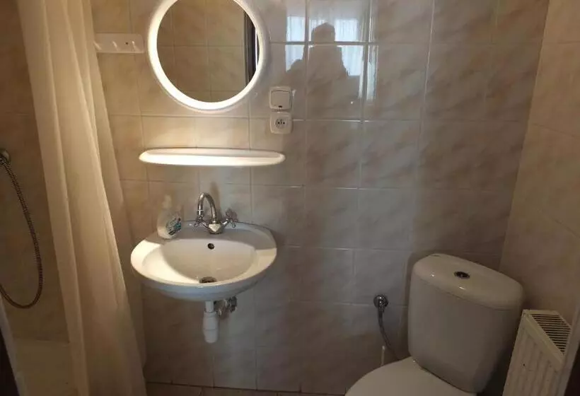 Retkeilymaja Zajazd Galicja