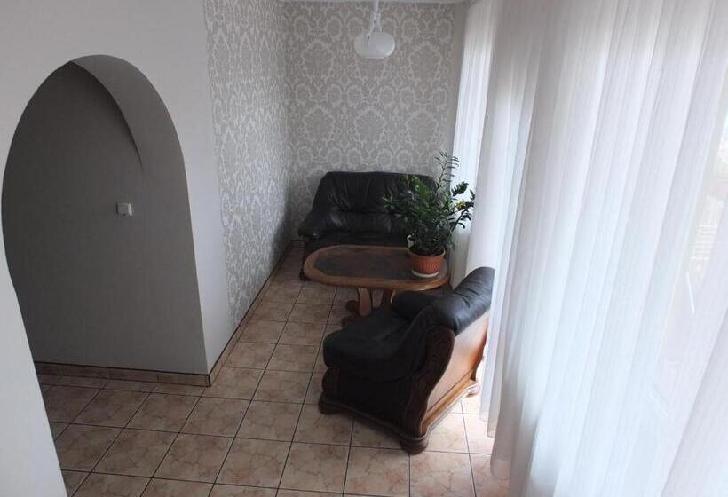 ユースホステル Zajazd Galicja