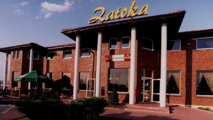 旅馆 Zatoka