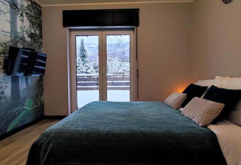 تختخواب و صبحانه Apartament Olimpijska 54