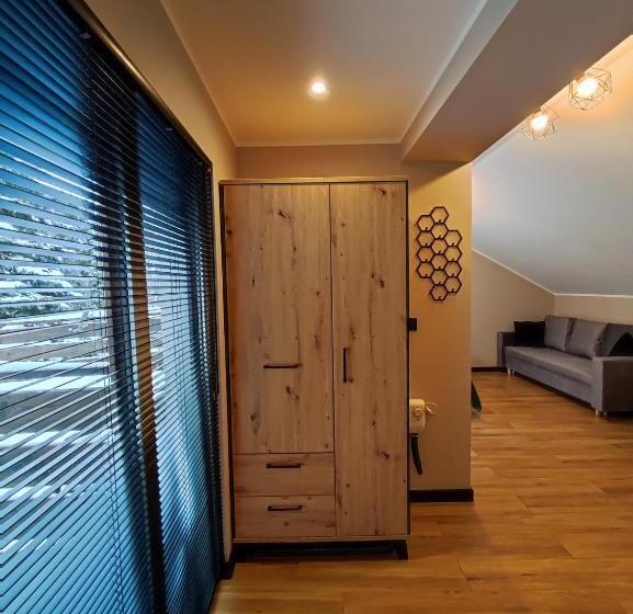 تختخواب و صبحانه Apartament Olimpijska 54