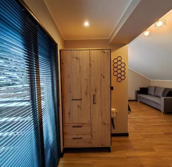 تختخواب و صبحانه Apartament Olimpijska 54