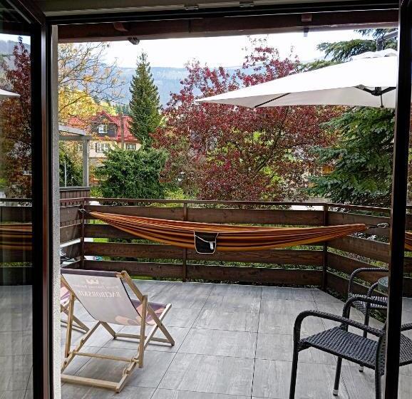 تختخواب و صبحانه Apartament Olimpijska 54