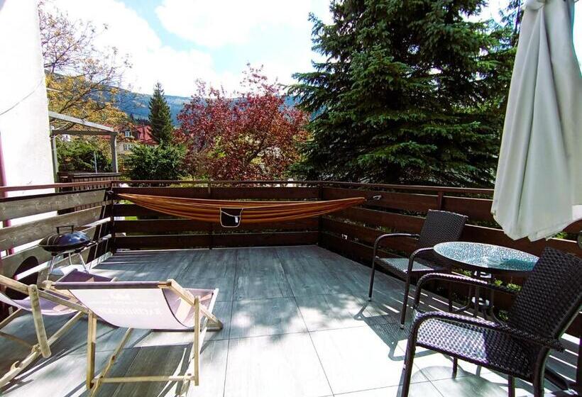 تختخواب و صبحانه Apartament Olimpijska 54