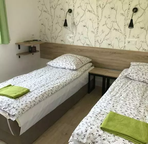 Aamiaismajoitus (B&B) Kathia Pokoje Gościnne