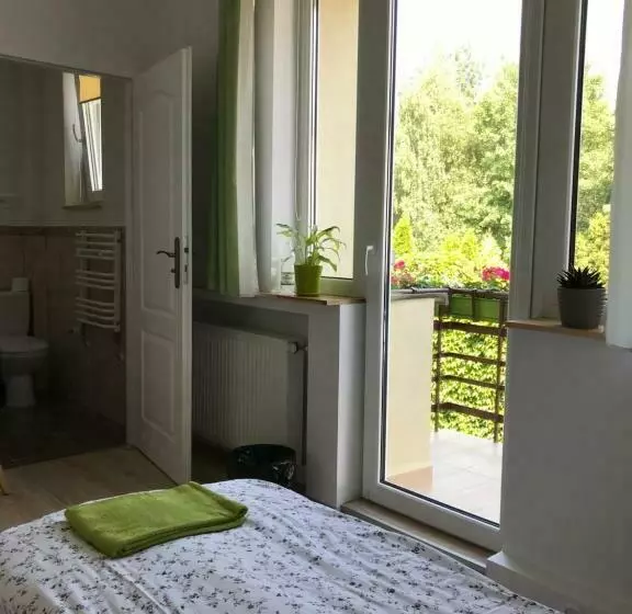 Aamiaismajoitus (B&B) Kathia Pokoje Gościnne