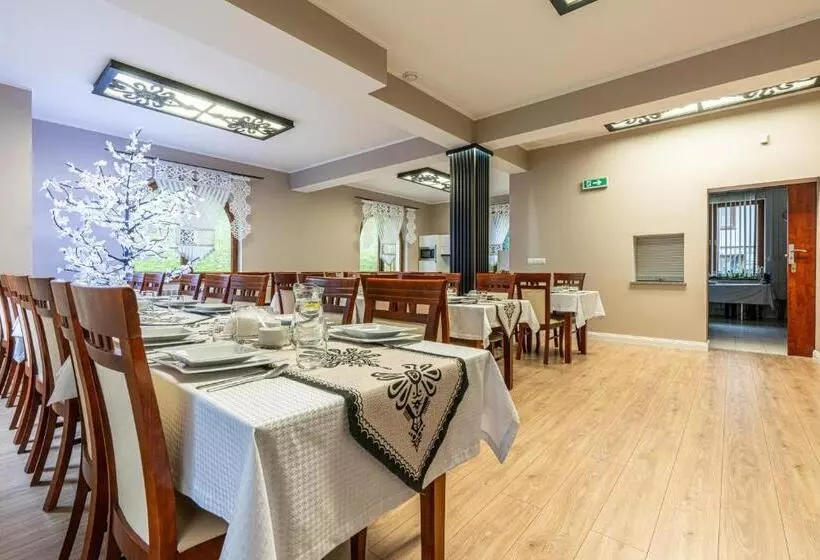 Aamiaismajoitus (B&B) Leśny Dworek Biały Dunajec