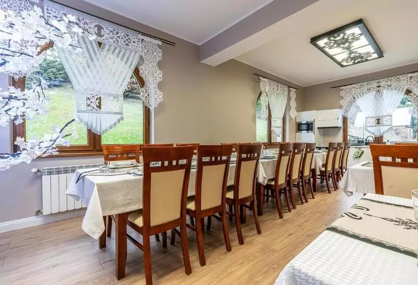 Aamiaismajoitus (B&B) Leśny Dworek Biały Dunajec