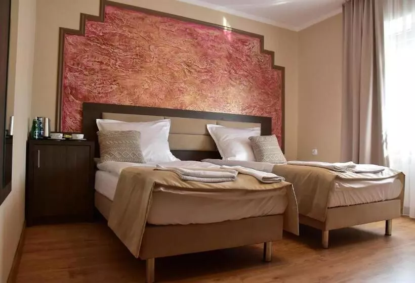 Aamiaismajoitus (B&B) Pokoje Restauracja Lech