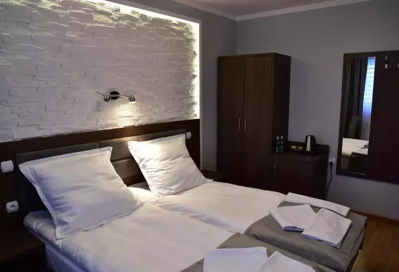 Aamiaismajoitus (B&B) Pokoje Restauracja Lech