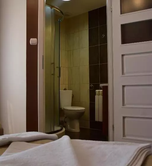 Aamiaismajoitus (B&B) Pokoje Restauracja Lech