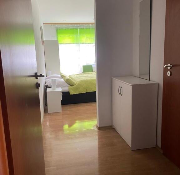 Nocleg ze śniadaniem Villa Orzechowski