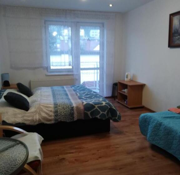 Nocleg ze śniadaniem Villa Orzechowski